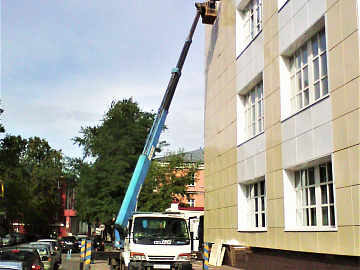 Мойка фасадов и окон