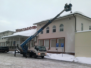 Кровельные работы, очистка от снега
