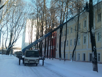Кровельные работы, очистка от снега
